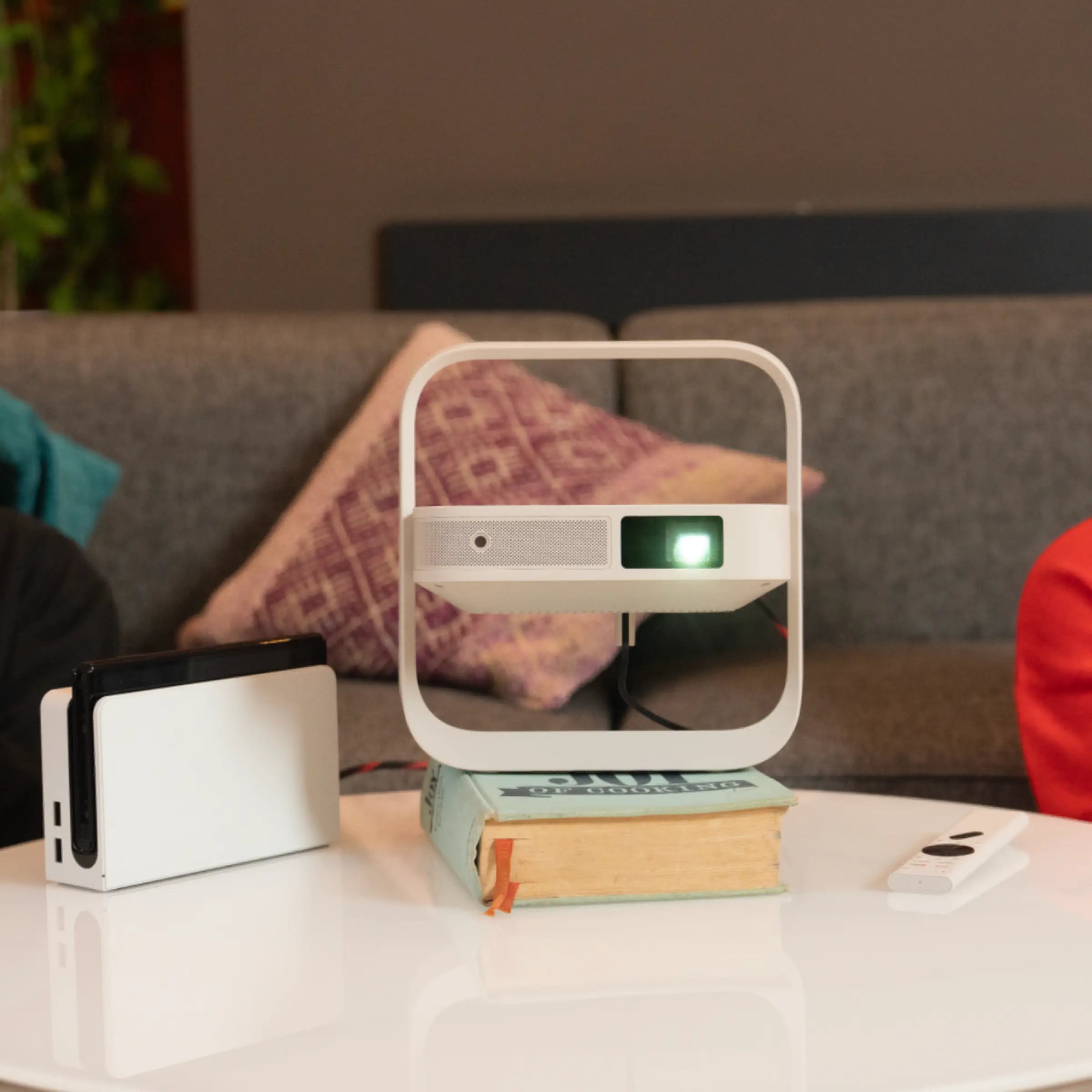 Buying Guide to Projectors for Gaming Consoles: Recommendations and Choosing Advice