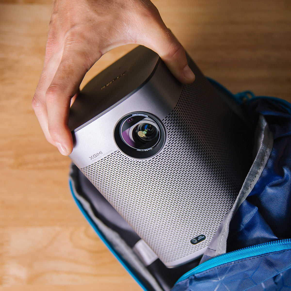Choosing a Portable Projector—
XGIMI Halo+ vs. XGIMI MoGo Pro+